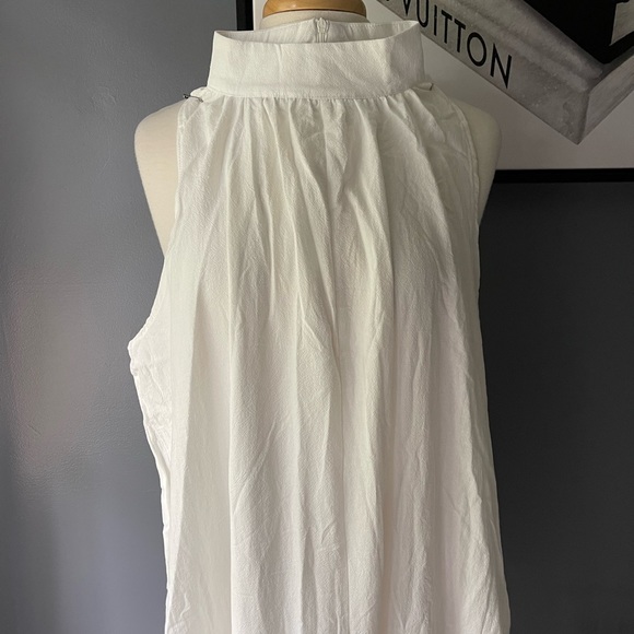 White Casual Solid Basic Half A Turtleneck Regular Jumpsuit - Picture 2 of 3